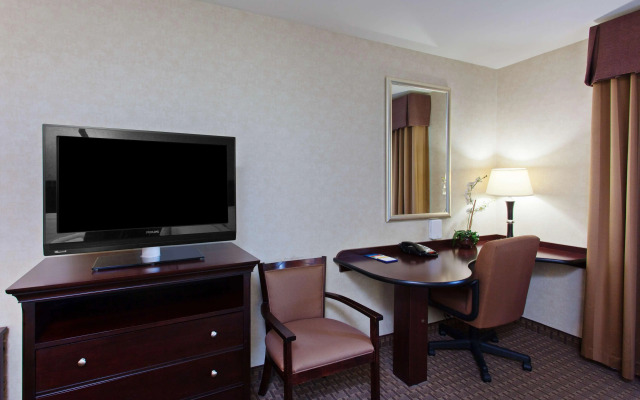 Hampton Inn & Suites Oakland Airport-Alameda