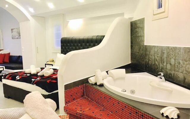 Queen Boutique Suites