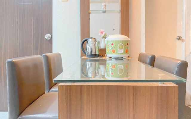 Comfort Living 2BR at Mutiara Bekasi Apartment