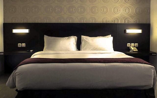 Grand Hotel Sampit