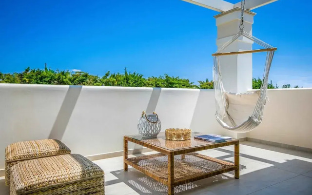 Ai Helis Beach House
