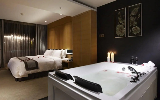 Horizon Hotel