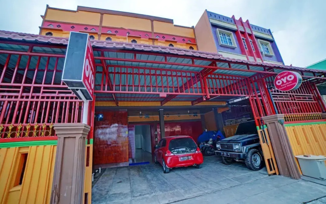 Sepakat Guest House by OYO Rooms