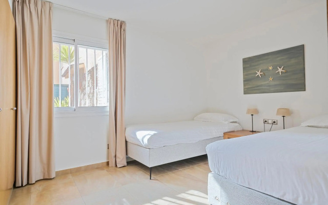 Van Der Valk Hotel Barcarola