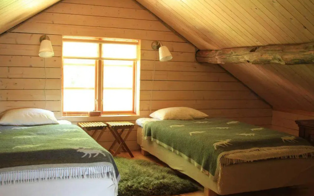 Ulvsbomuren Vildmark & Lantliv