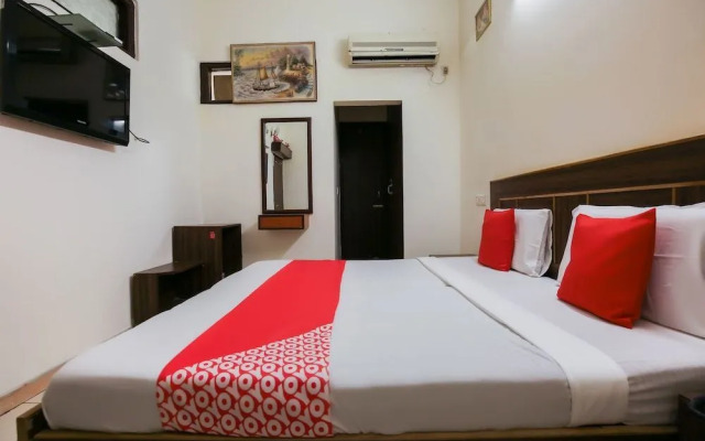 Hotel City Plaza 3 by OYO Rooms
