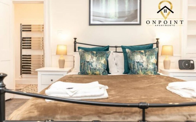 FRESH 1 Bedroom Apt With Parking