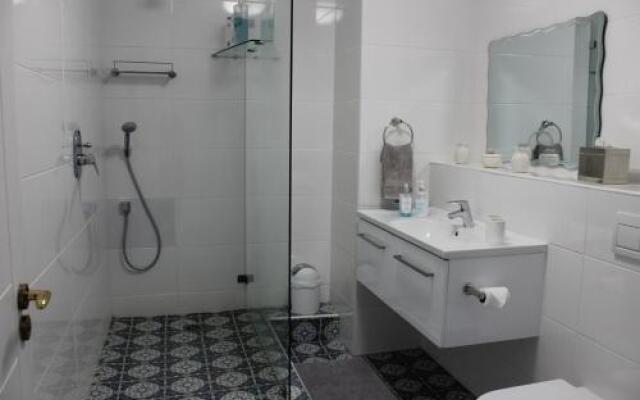 Waterfront 15 Quay West