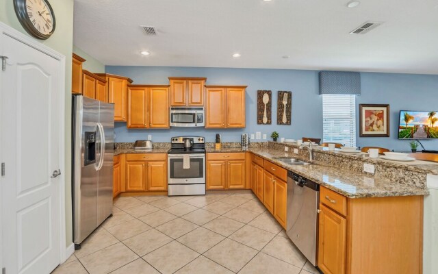 Giant Villa W/private Pool&spa, Game Room, & More!