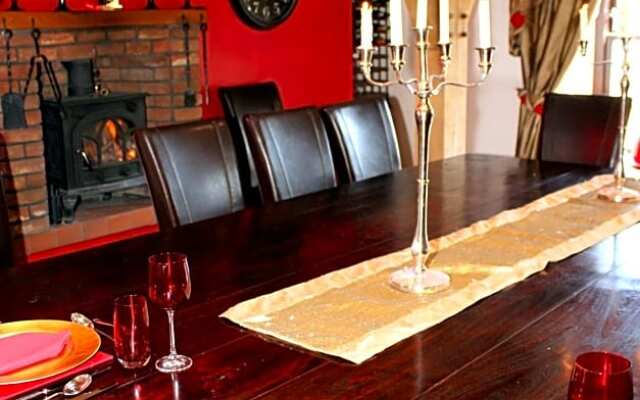 Backbrae House