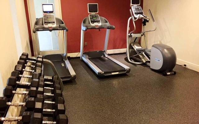 Hilton Garden Inn Kansas City