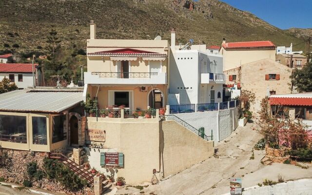 Leonidas House With Sea View