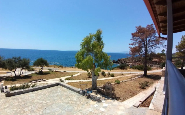 Stoupa Properties Rooms