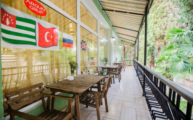 Gora Tsarya Bagrata Hotel 