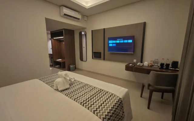Azana Garden Hill Resort Blora