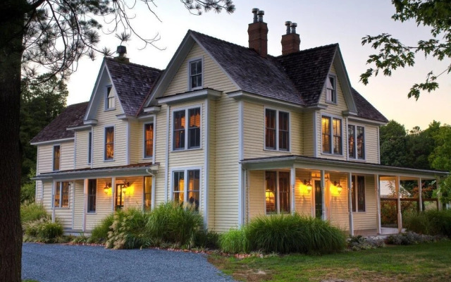 George Brooks House B&B