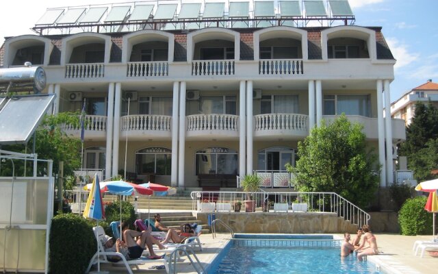 Villa Aurora