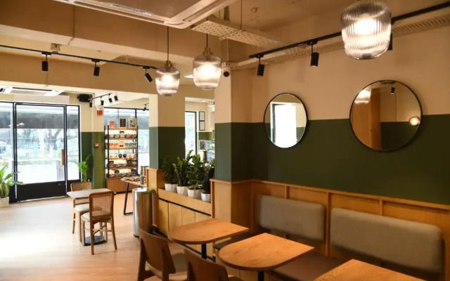 The Legend Inn - New Delhi