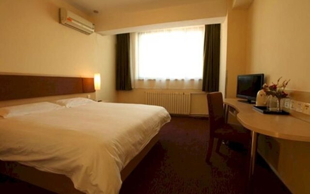 Motel168 Harbin Dongdazhi Street Branch