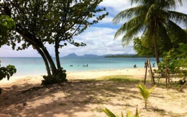 Property With one Bedroom in Sainte-anne, With Enclosed Garden and Wifi