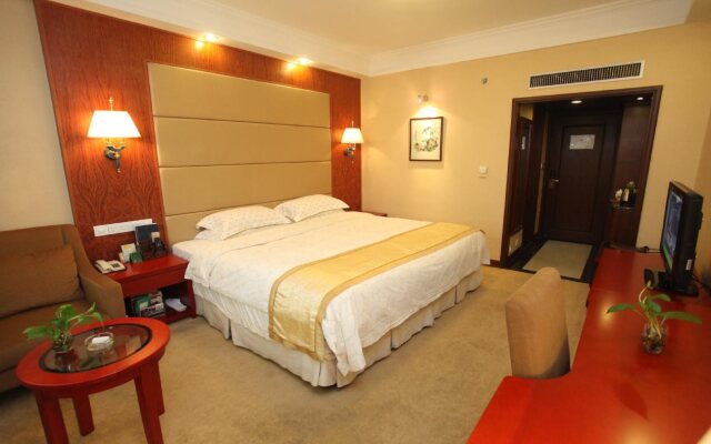 Crown Plaza