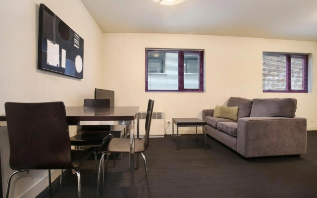 Plum Carlton Serviced Apartments