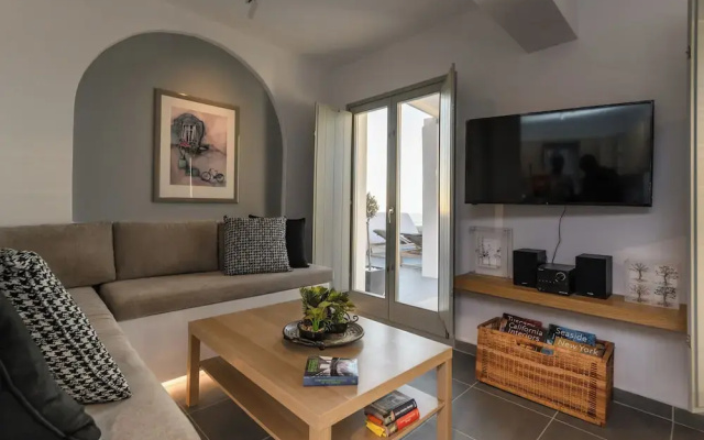 Astrea Suites Villa FinikiaSea View