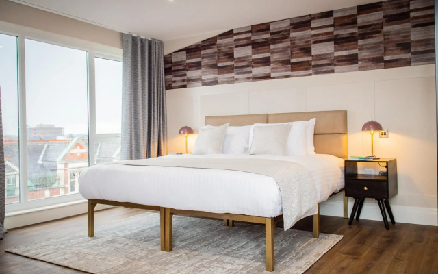 The Gresham Aparthotel