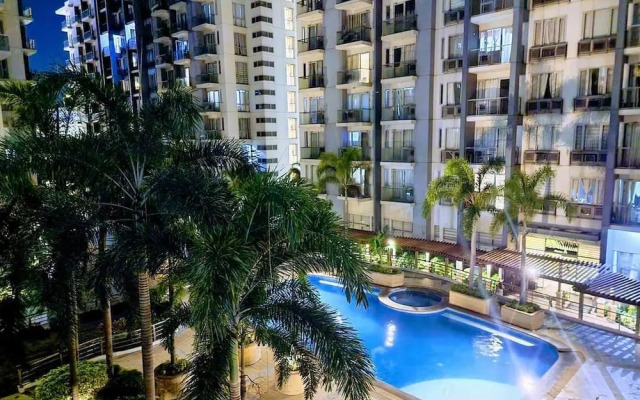 One Palm Tree Villas - Unit 3i and 3j