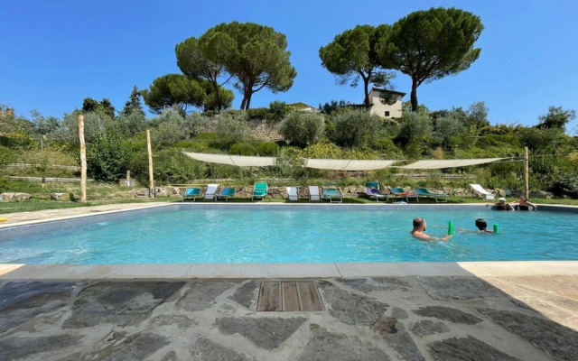 Relaxing Tuscan Terrazza Near Florence
