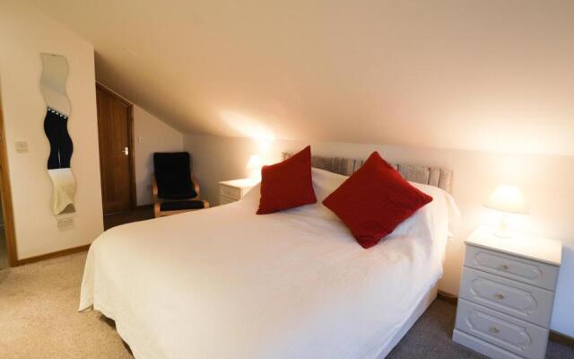 Crackin View Guest House