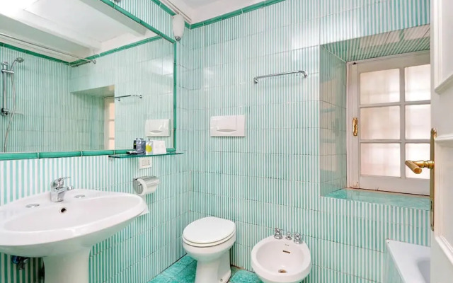 Monti Colosseum Apartment-Urbana