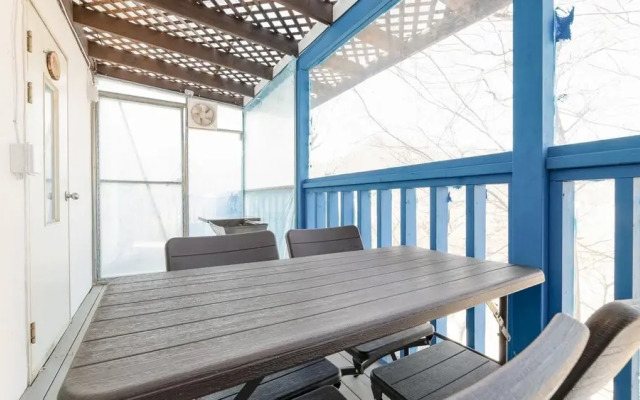 Ganghwa Yasaenghwacafe Pension