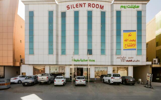 Silent Room Hotel by OYO Rooms