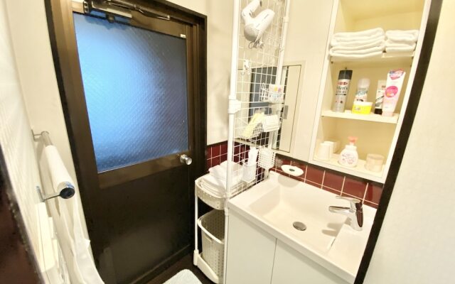 Guesthouse 017 Reina