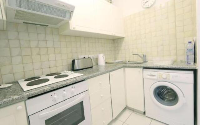 Victor Apartment