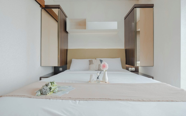 Cozy And Good Studio At Grand Kamala Lagoon Apartment