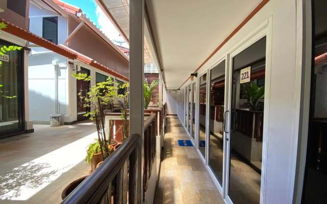 Sinsamut Koh Samed Hotel