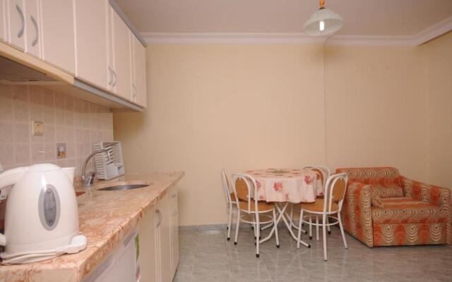 Ozlem Apart 2