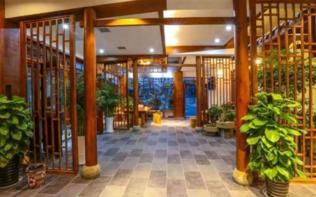 Zhangjiajie Yujian Inn