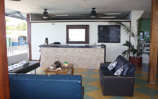 Los Balcones Over The Sea Hotel