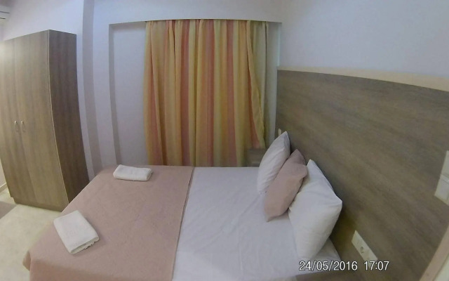 Sirena Apartments