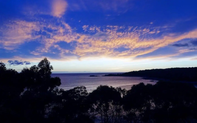THE LOFT @ Bay of Fires Seascape