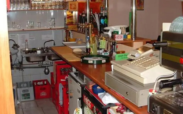Fuzfa Grillkert – Pizzeria es Panzio
