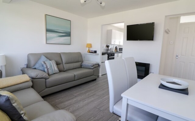 144 Sunbeach Chalet