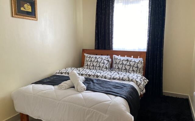 Stunning 2-bed Cozy Furnished Apartment in Nairobi