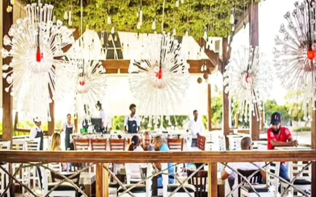 Luxury Apartment near Beach