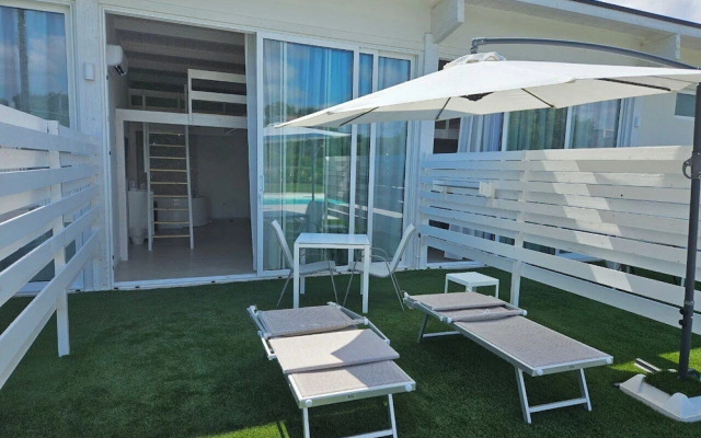 Luxury pool Suites - Città Bianca