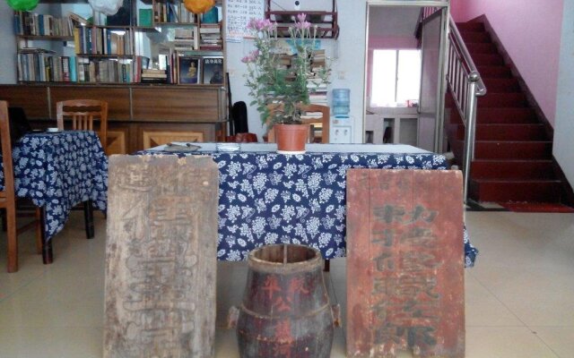 Huizhou culture Inn