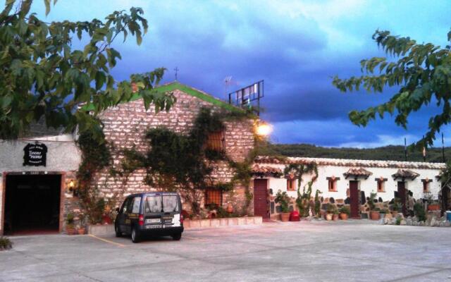 Alojamiento Rural La Caseria de Piedra